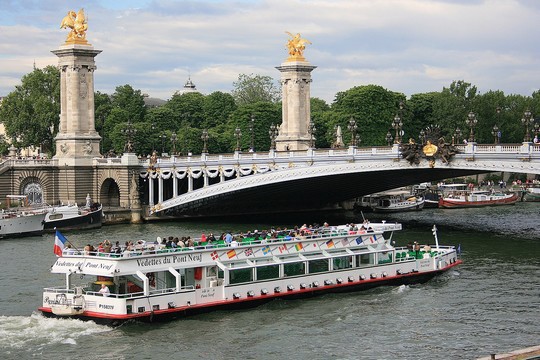 Bateau mouche