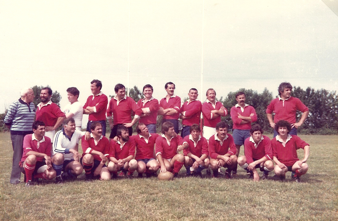 1983.000 03 Au Stade